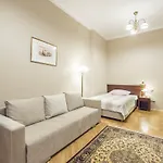 Royal 3*